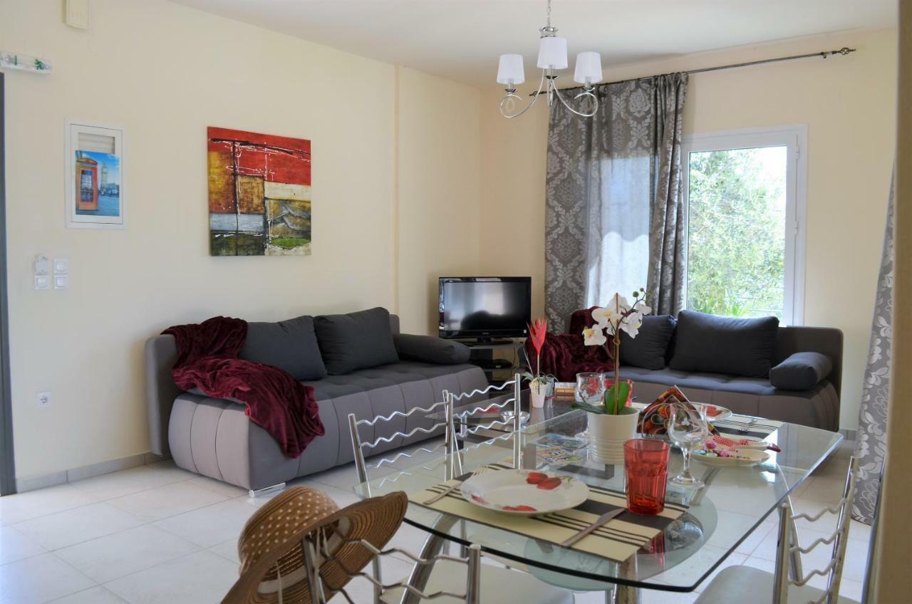 Villa Eri Лурдата Екстериор снимка